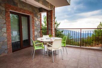 Seven Hills Agros Apartment With Stunning Views