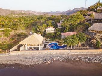 Casa De Mar Hotel And Villas