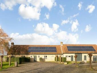 Charming Villa In Oostduinkerke With Pond