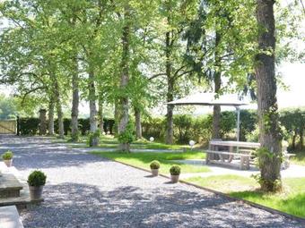 Beautiful Holiday Home With Fenced Garden In Rochefort