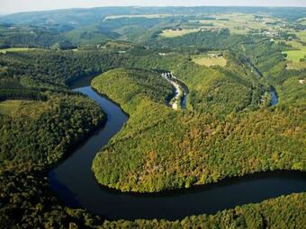 Spacious Holiday Home With Sauna In Rendeux