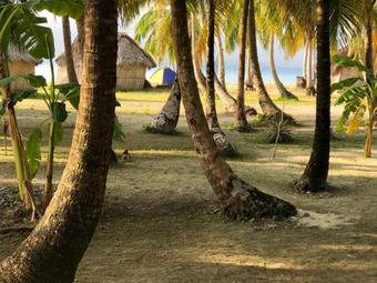 Caba�as Arriyaladub, San Blas.