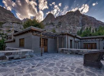 Hotel Serena Khaplu Palace