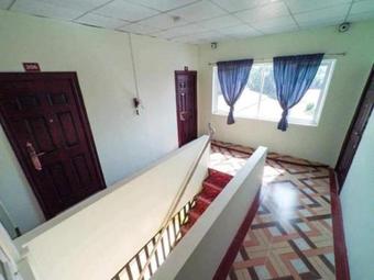 Hostal Relax Guest House