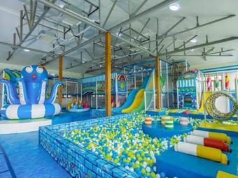 Green Land Hotel & Resort