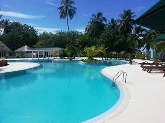 Hotel Equator Village Resort