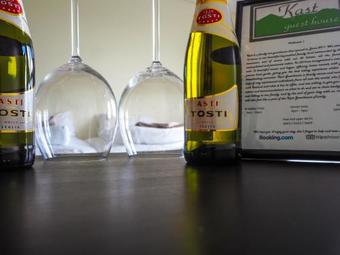 Hostal Kast Guesthouse