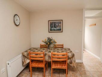 Miskish, Castle Town Bere