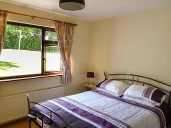 Aras Iosgan, Carraroe