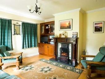 Eagle's Rest, Tralee