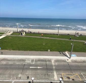 The Strand Hotel Former Home Of Oscar Wilde & Caffe Vergnano 1882