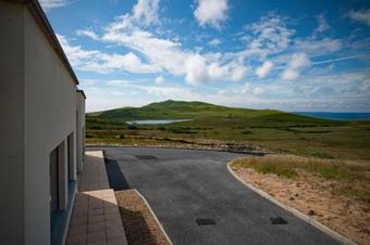 Property 260 - Moyard