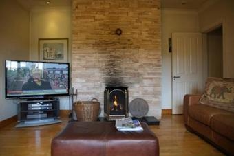 Bed & Breakfast Milltownpass House