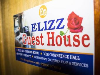 Hostal Elizz Guest House