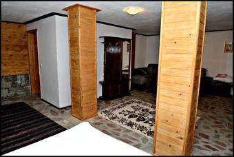 Hotel Guest House Aiva 2