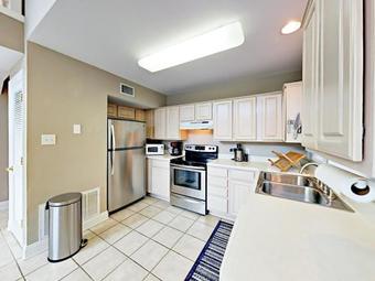 6917 Palmetto Dr Home