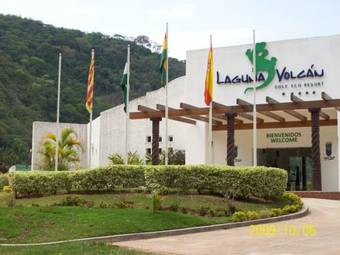 Hotel Laguna Volcan Golf Eco Resort