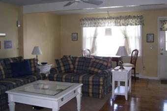 The Cottage At Long Sands