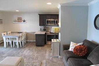 Apartamento Bay Point Lakefront 5b Down