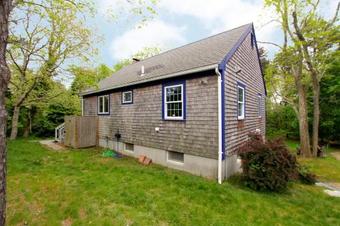 Chequessett Garden Home