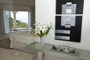 Shana Hotel & Residence