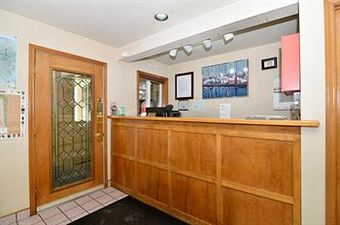 Hotel Aladdin Motor Inn