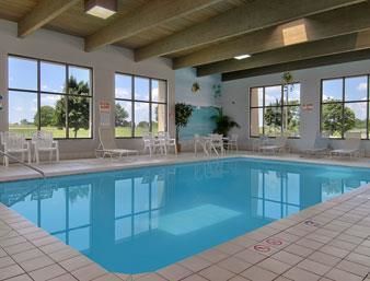 Hotel Baymont Inn And Suites Janesville