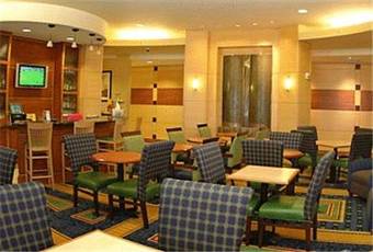 Hotel Springhill Suites By Marriott Grand Rapids Airport Southeast