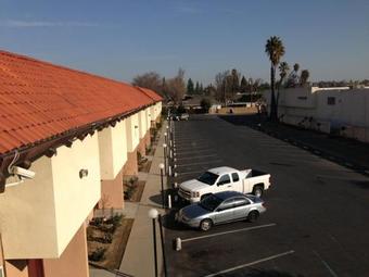 Hotel Ramada By Wyndham Fresno North