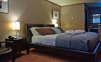 Posada Earthbox Inn & Spa