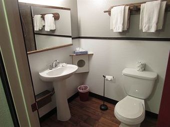 Hotel Kennewick Suites