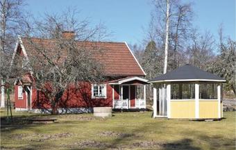 One-bedroom Holiday Home In Hogsby