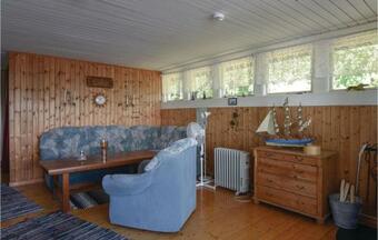 Two-bedroom Holiday Home In Hovas
