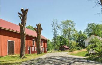 Three-bedroom Holiday Home In Herrang