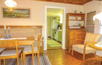 Two-bedroom Holiday Home In Hastveda