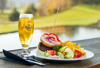 Hotel Woodlands Country Club