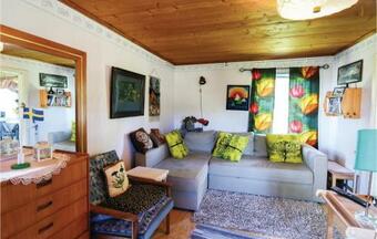 One-bedroom Holiday Home In Ambjornarp
