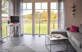 One-bedroom Holiday Home In Sturko