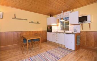 One-bedroom Apartment In Bullaren