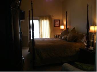 Bed & Breakfast Black Bear Manor