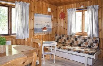 Two-bedroom Holiday Home In Skummeslov