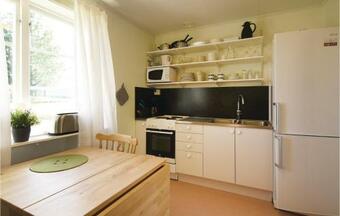 One-bedroom Holiday Home In Molkom