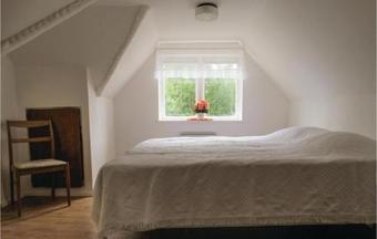 Three-bedroom Holiday Home In Brakne Hoby