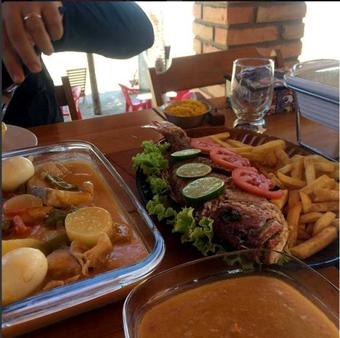 Hostal Pousada E Restaurante Altas Horas Beach