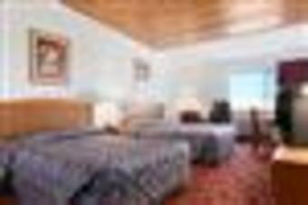 Hotel Travel Lodge Grand Forks