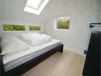 Three-bedroom Holiday Home In Bogo By