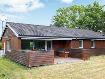 Two-bedroom Holiday Home In Ringk�bing 10