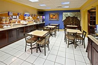 Hotel Holiday Inn Express Morehead