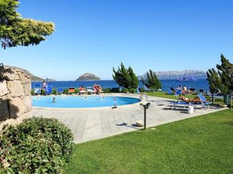 Apartamento Locazione Turistica S'abba E Sa Pedra (goa115)