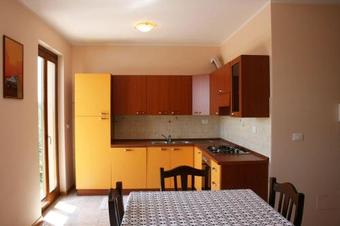 Cesa Apartment Sleeps 6 Pool Air Con